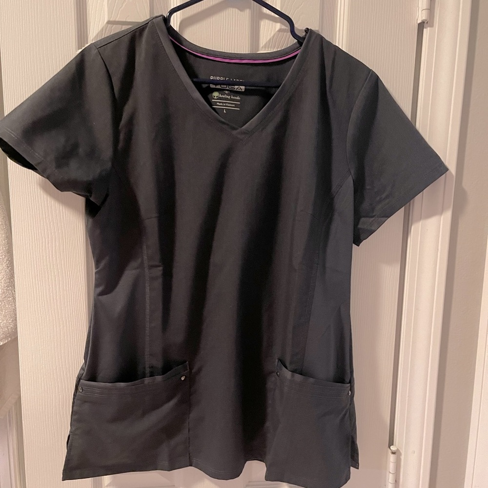 HEALING HAND purple Label scrubs set, large top, medium bottom, color pewter